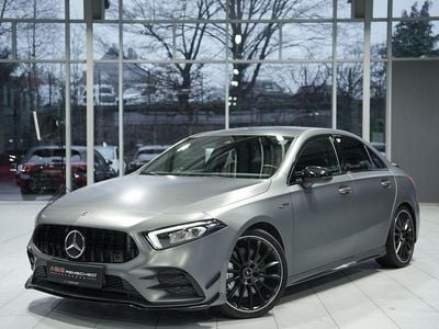 Grau Gebraucht 2020 Mercedes A35 AMG AMG Limousine | 34.900 € (Fairer Preis)