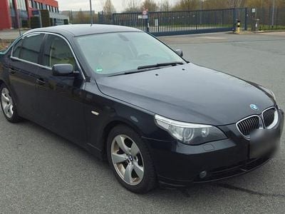 Second-hand BMW 530 231 CP (169 kW) 2006 Negru Berlinǎ