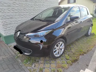 Używany Renault Zoe Life 80 kW (109 KM) 2019 Czarny Hatchback