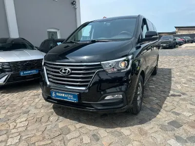 Gebraucht Hyundai H-1 Trend 170 PS (125 kW) 2020 Schwarz Van / Kleinbus