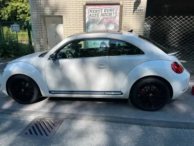 Gebraucht VW Beetle Sportline 200 PS (147 kW) 2013 Weiß Kleinwagen
