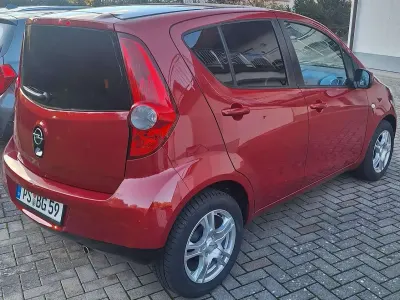 Gebraucht Opel Agila 65 PS (47 kW) 2010 Rot Kleinwagen