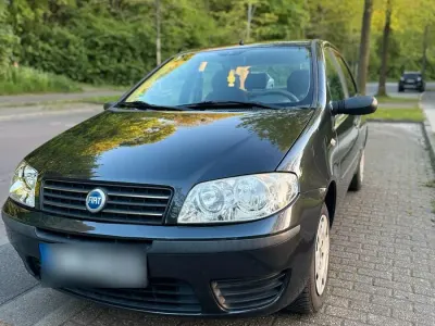 Usata Fiat Punto 60 CV (44 kW) 2004 Nero Utilitaria