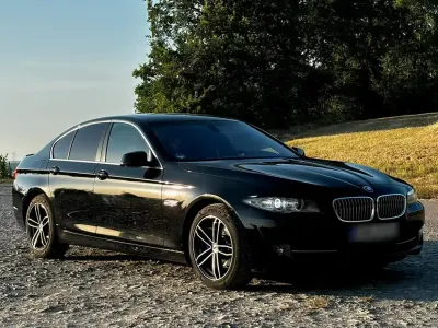 Gebraucht BMW 523 204 PS (150 kW) 2010 Schwarz Limousine