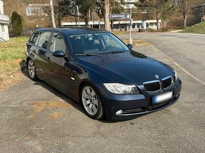 Gebraucht BMW 320 163 PS (119 kW) 2006 Blau Kombi