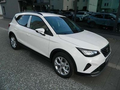 Gebraucht Seat Arona FR 150 PS (110 kW) 2026 Weiß SUV