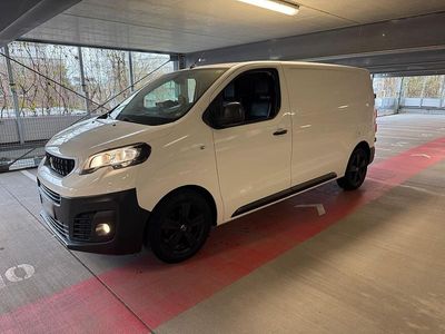 Gebraucht Peugeot Expert 122 PS (89 kW) 2019 Weiß Van