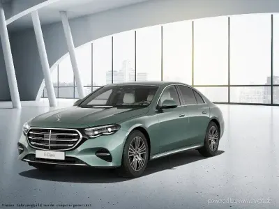 Gebraucht Mercedes E220 Premium 197 PS (144 kW) 2024 Metalliclack verdesilber Limousine