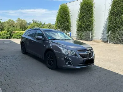 Gebraucht Chevrolet Cruze 131 PS (96 kW) 2012 Grau Kombi