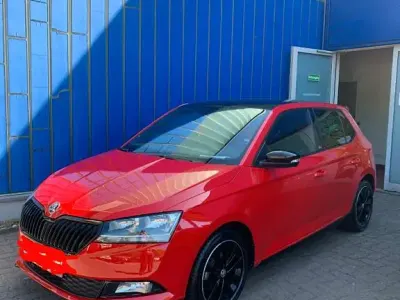 Używany Skoda Fabia Monte Carlo 95 KM (69 kW) 2021 Czerwony Hatchback