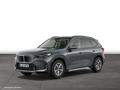 Gebraucht BMW iX1 Luxury Line 225 kW (306 PS) 2024 SUV