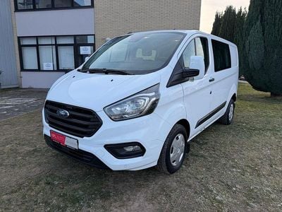 Frozen white Gebraucht 2019 Ford Transit Custom Van / Kleinbus | 19.590 € (Fairer Preis)