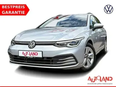 Gebraucht VW Golf VIII Life 131 PS (96 kW) 2023 Silber Kombi