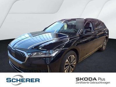 Onyxschwarz metallic Gebraucht 2025 Skoda Superb Selection Kombi | 41.600 € (Guter Preis)