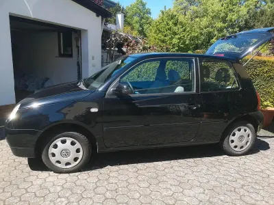 Brugt VW Lupo 50 HK (36 kW) 2000 Sort Hatchback