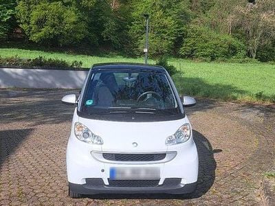 Second-hand Smart ForTwo Coupé Passion 71 CP (52 kW) 2009 Alb Coupe