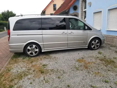 Gebraucht Mercedes Viano Avantgarde 224 PS (164 kW) 2012 Silber Van / Kleinbus