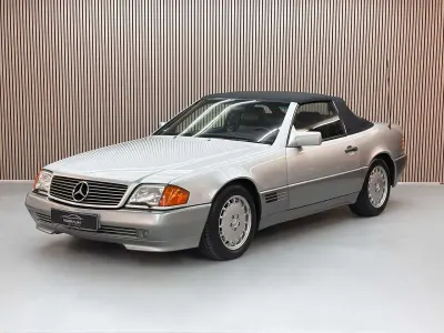 Gebraucht Mercedes SL300 190 PS (139 kW) 1993 744 brillantsilber Cabrio