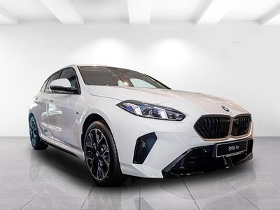 Gebraucht BMW 120 Sport Line 170 PS (125 kW) 2025 Alpinweiss iii Kleinwagen