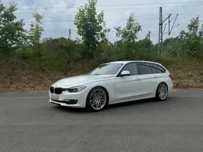 Gebraucht BMW 328 Comfort Edition 245 PS (180 kW) 2014 Weiß Kombi