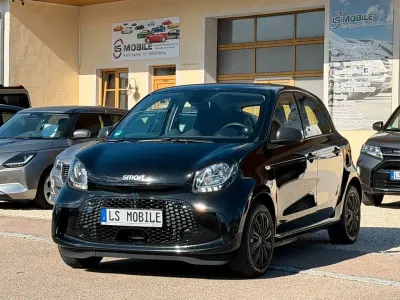 Gebraucht Smart ForFour Electric Drive 60 kW (82 PS) 2021 Schwarz Limousine
