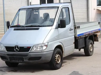 Używany Mercedes Sprinter 129 KM (94 kW) 2003 Srebrny