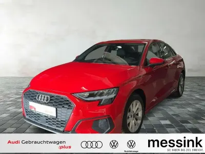 Gebraucht Audi A3 Ambiente 116 PS (85 kW) 2022 Tangorot metallic Limousine