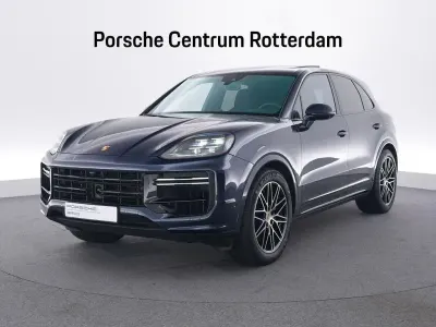 Usata Porsche Cayenne Turbo E-Hybrid 740 CV (544 kW) 2024 Blu SUV