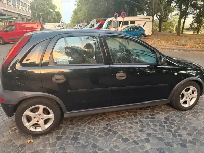 Gebraucht Opel Corsa 75 PS (55 kW) 2002 Schwarz Kleinwagen
