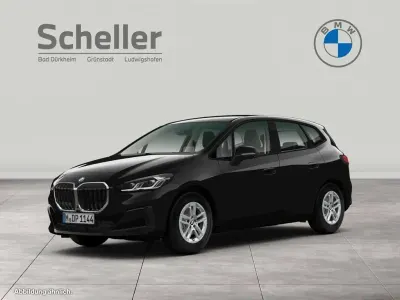 Gebraucht BMW 220 170 PS (125 kW) 2023 Schwarz uni Coupé