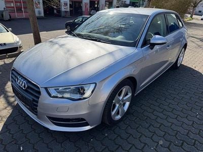 Gebraucht Audi A3 Ambition 150 PS (110 kW) 2015 Silber Limousine