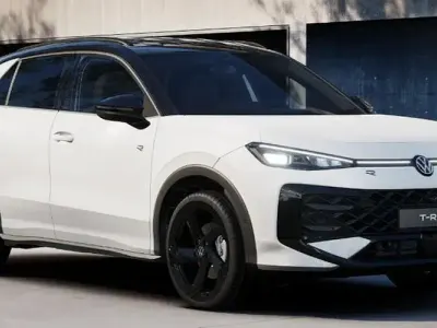 Usata VW T-Roc R-line 150 CV (110 kW) 2025 Bianco SUV