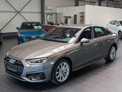 Grau Gebraucht 2022 Audi A4 Advanced Limousine | 26.900 € (Fairer Preis)