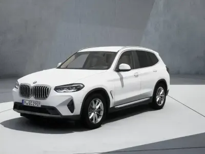 Gebraucht BMW X3 Sport Line 184 PS (135 kW) 2023 Weiß SUV