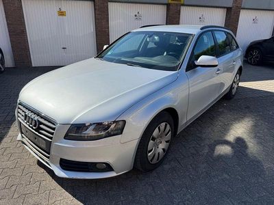 Gebraucht Audi A4 Attraction 120 PS (88 kW) 2010 Silber Kombi