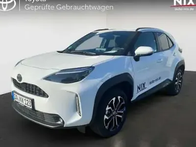 Gebraucht Toyota Yaris Cross 130 PS (95 kW) 2025 Weiß SUV