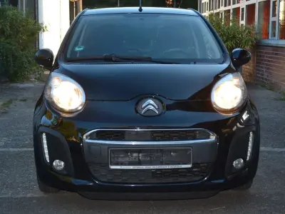 Gebraucht Citroën C1 68 PS (50 kW) 2012 Schwarz Kleinwagen