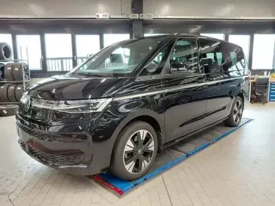 Used VW Multivan 150 HP (110 kW) 2025 Andere Minivan