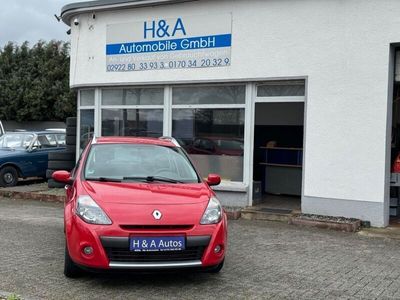 Rot Gebraucht 2010 Renault Clio II Dynamique Limousine | 2.700 € (Etwas zu teuer)