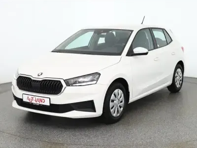 Gebraucht Skoda Fabia Active 65 PS (47 kW) 2023 Weiß Kleinwagen