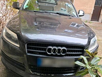 Używany Audi Q7 240 KM (176 kW) 2006 Szary SUV