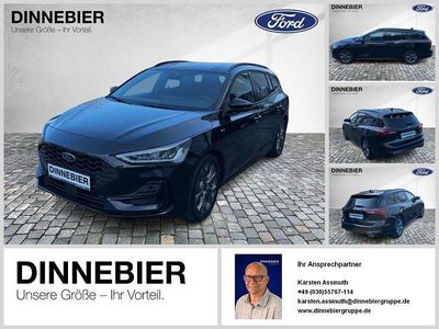 Schwarz (metallic) Gebraucht 2024 Ford Focus ST-Line X Kombi | 23.480 € (Guter Preis)