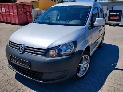 Gebraucht VW Caddy 102 PS (75 kW) 2011 Silber Van / Kleinbus