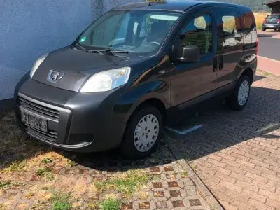 Gebraucht Peugeot Bipper Active 73 PS (53 kW) 2013 Grau Van / Kleinbus
