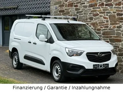 Gebraucht Opel Combo Edition 102 PS (75 kW) 2021 Weiß Van / Kleinbus