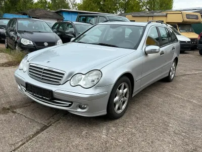 Gebraucht Mercedes C220 150 PS (110 kW) 2006 Silber Kombi