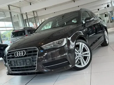 Gebraucht Audi A3 S-Line 184 PS (135 kW) 2015 Braun Limousine