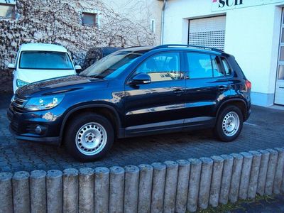Blau Gebraucht 2011 VW Tiguan Trendline SUV | 7.990 € (Fairer Preis)