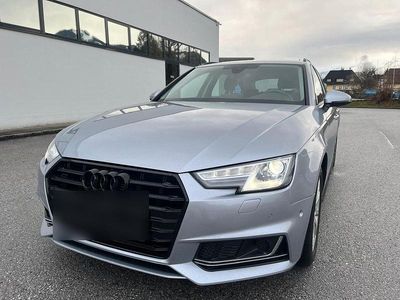 Gebraucht Audi A4 S-Line 190 PS (139 kW) 2019 Grau Kombi