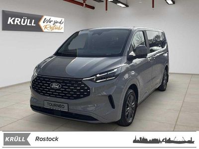 Neu Ford Tourneo Titanium 170 PS (125 kW) 2026 Grau Van / Kleinbus